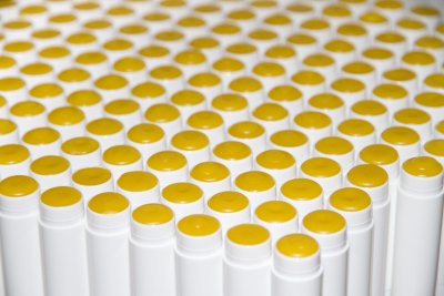 Blütengold Propolis Lippenbalsam Lippenstift